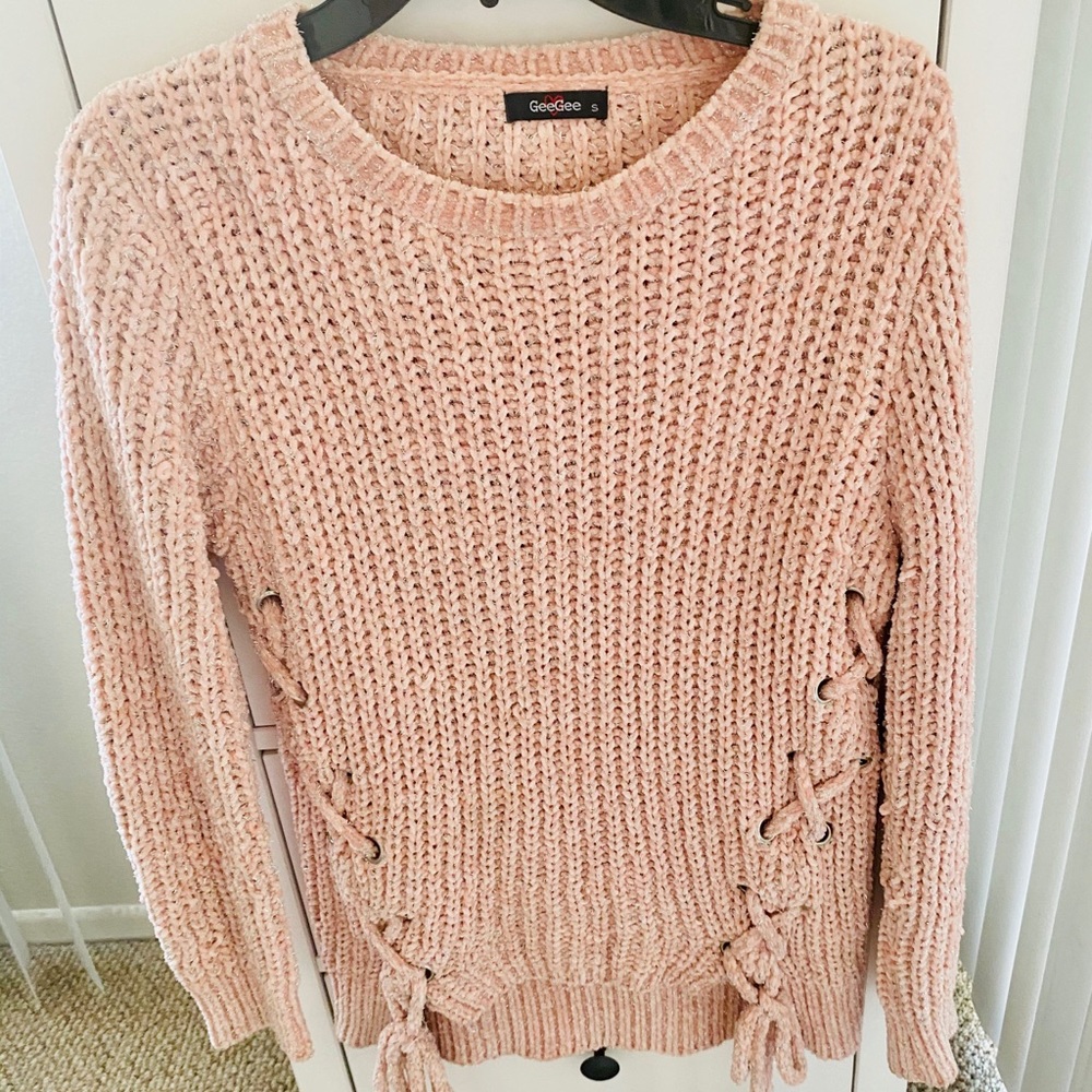 Pink chenille sweater with silver metallic